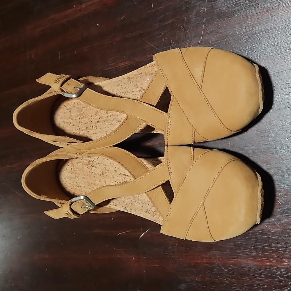 Teva Mahonia Mary Jane sandals size 9